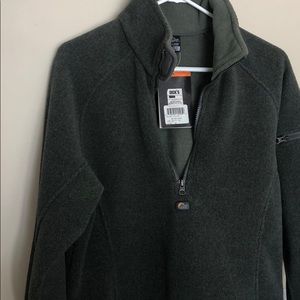 Lowe alpine green fleece pull on 3/4 zip sz M
